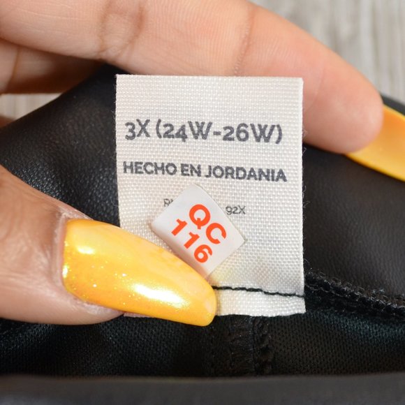 NWT Terra & Sky Leather like Pants 3X PLUS SIZE - Picture 5 of 9